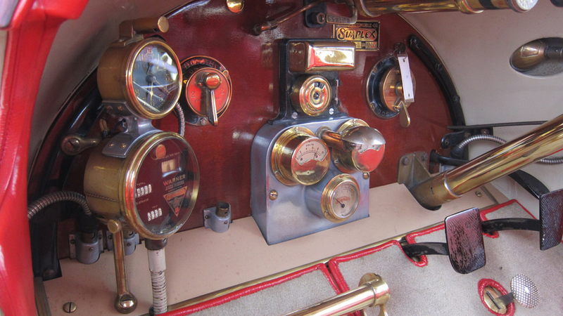 Illustration for article titled Hardcore Dashboard Porn From The Monterey Historics And Pebble Beach